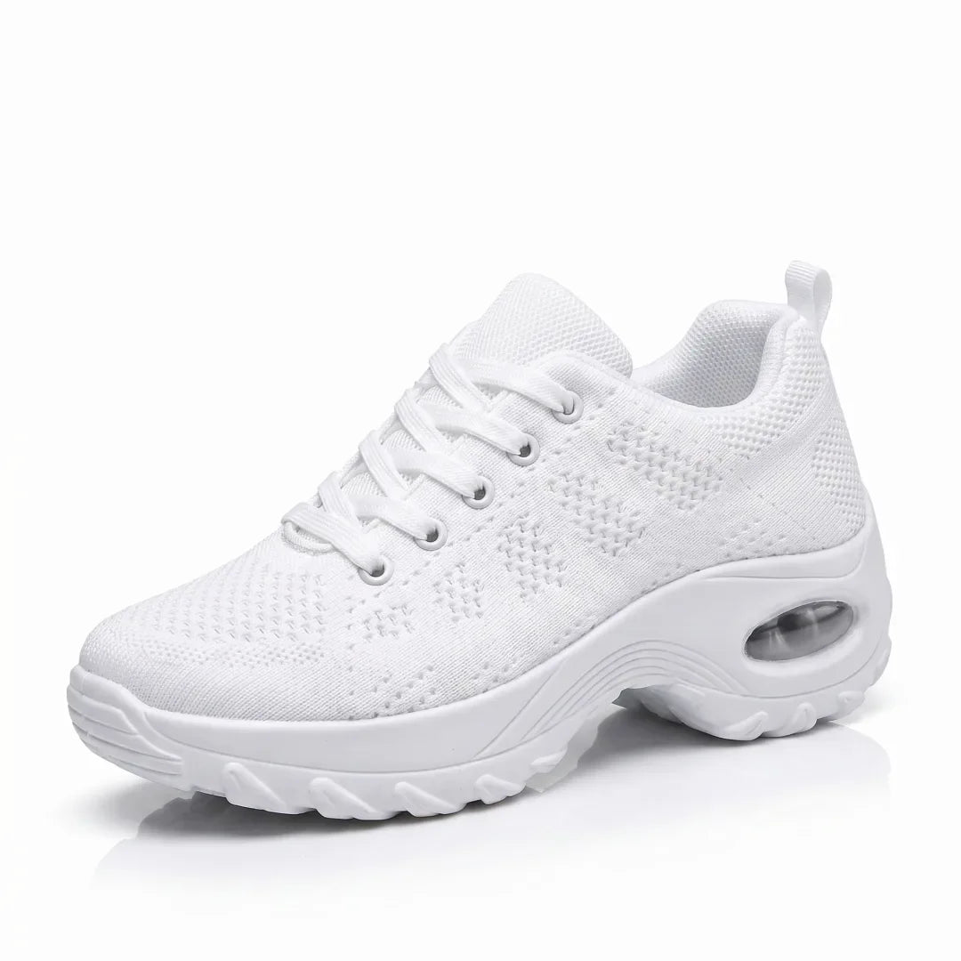 Tênis Conforto Flex em fundo branco